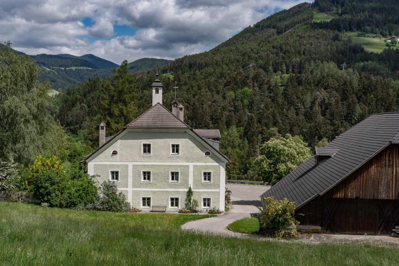 Puenlandhof Apartment Brunico Exterior photo