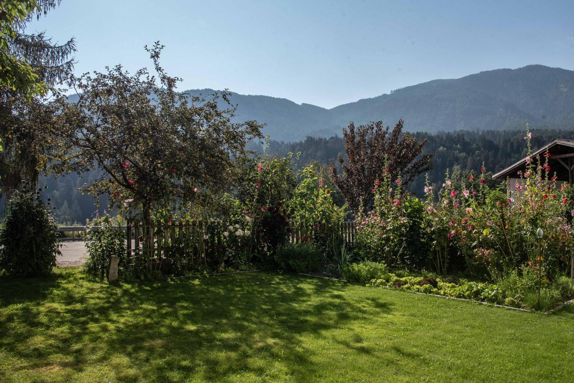 Puenlandhof Apartment Brunico Exterior photo